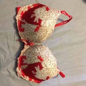 Victoria's Secret bra.